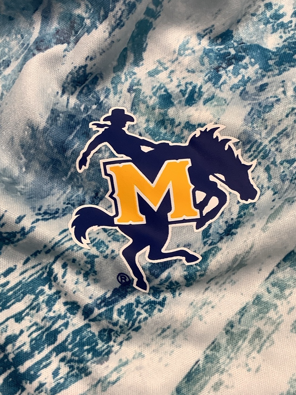 Realtree Men's Long Sleeve Performance Tee - Blue White Ocean Print - Picture 6 of 6